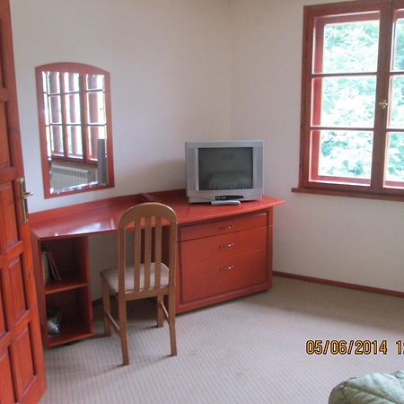 Beden Fisherman'S Hut Family Hotel מראה חיצוני תמונה