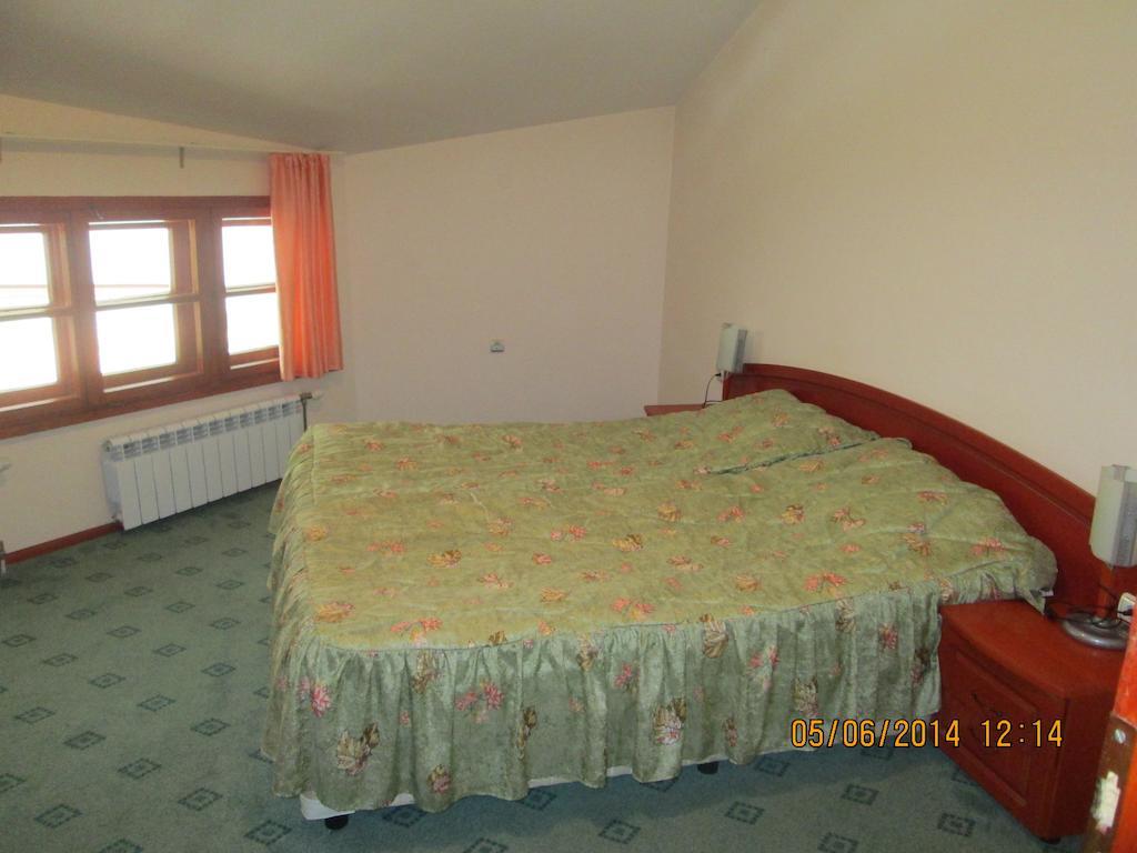 Beden Fisherman'S Hut Family Hotel חדר תמונה
