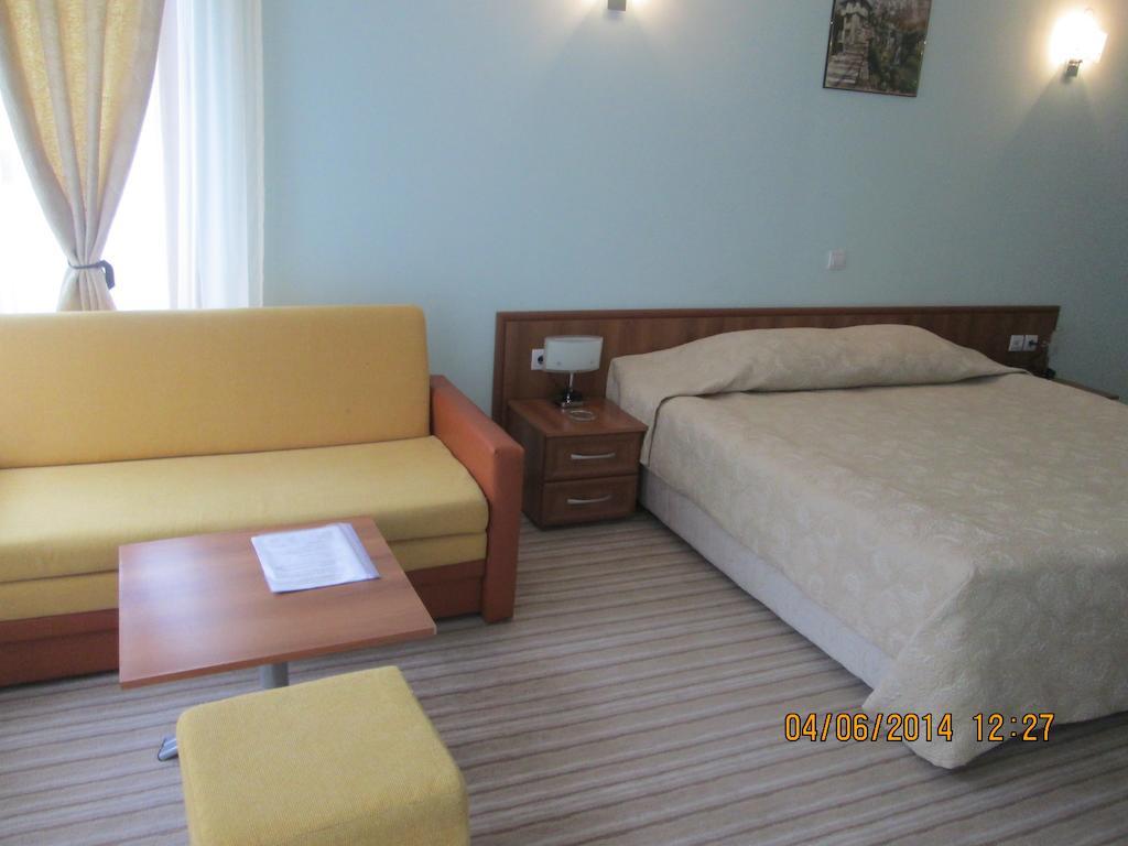 Beden Fisherman'S Hut Family Hotel מראה חיצוני תמונה