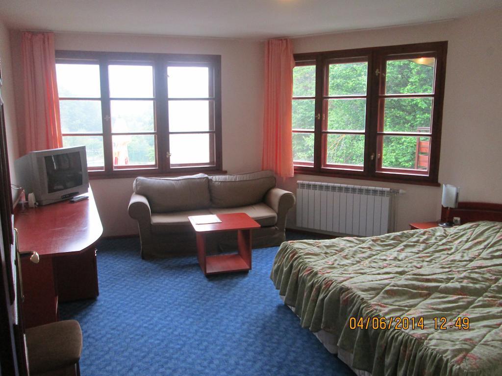 Beden Fisherman'S Hut Family Hotel מראה חיצוני תמונה