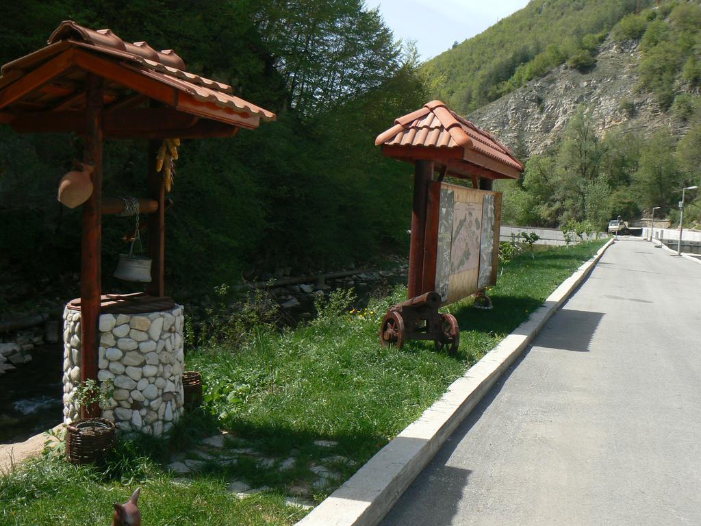 Beden Fisherman'S Hut Family Hotel מראה חיצוני תמונה
